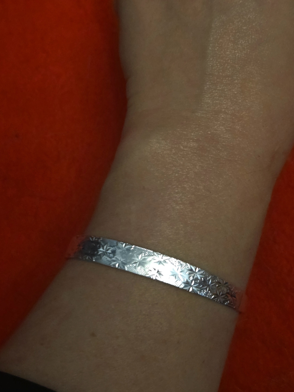 Floral Engraved Silver Bangle Bracelet. 999 Pure Silver. Hupoallergenic - Picture 8 of 10